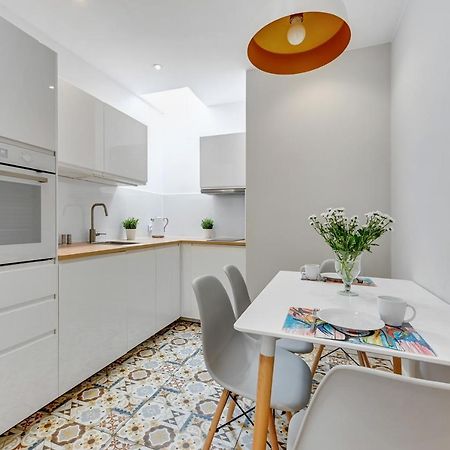 Grand Apartments - Orion Apartment Nearby Monte Cassino Street Сопот Екстериор снимка