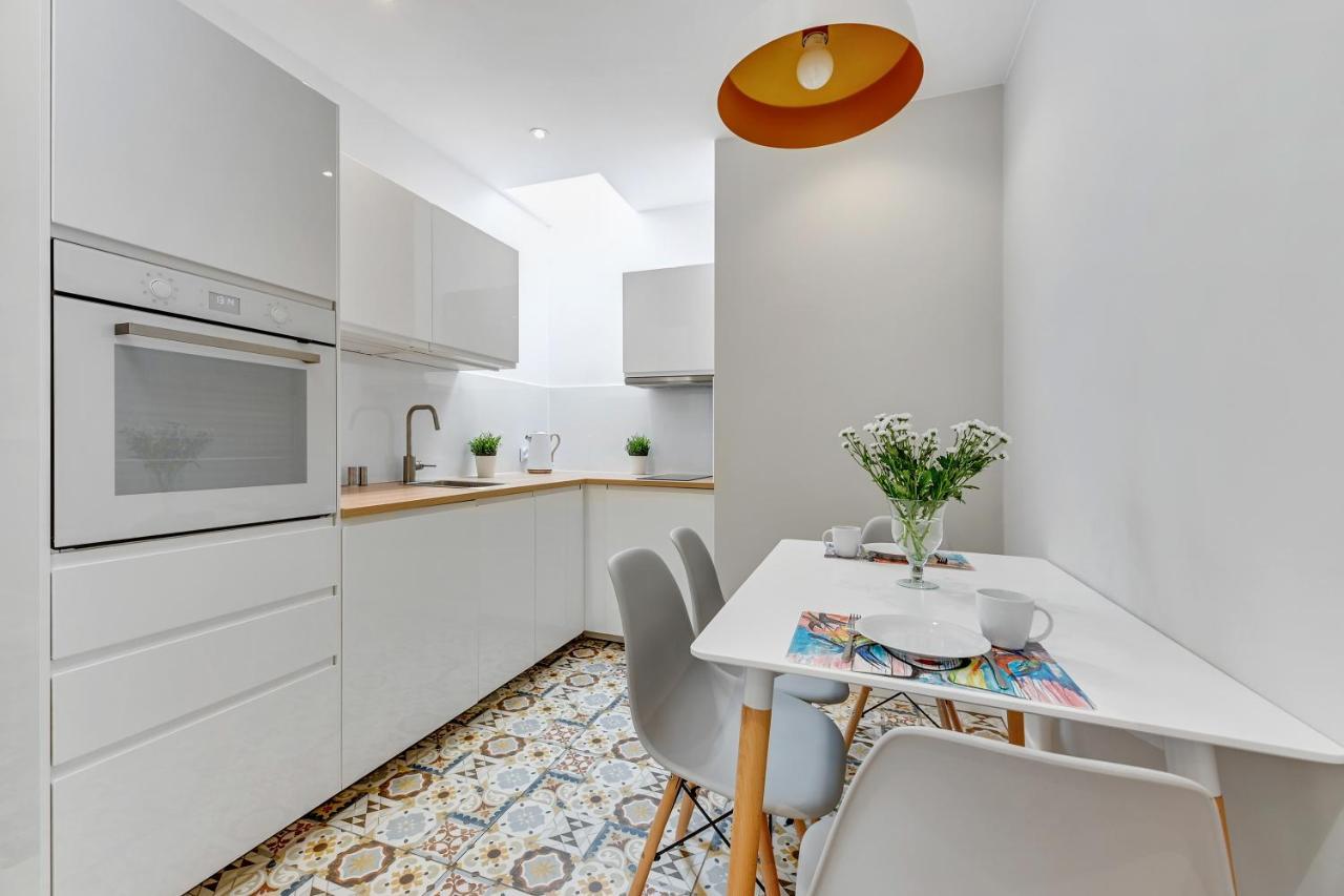 Grand Apartments - Orion Apartment Nearby Monte Cassino Street Сопот Екстериор снимка